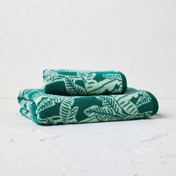 Sold Out Opalhouse Paradise 1 Bath & 1 Hand Towel Set Green 2pcs Total NWT - Picture 3 of 4